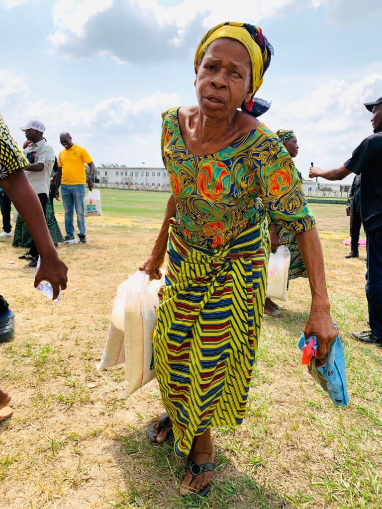 AKWA IBOM FREE FOOD PROGRAM IN UYO.