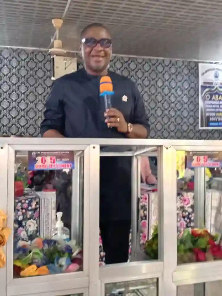 FRANK ARCHIBONG PRAISES GOVERNOR UMO ENO, DESCRIBES HIM AS A GRASSROOT POLITICIAN AND PATHFINDER OF GOOD GOVERNANCE